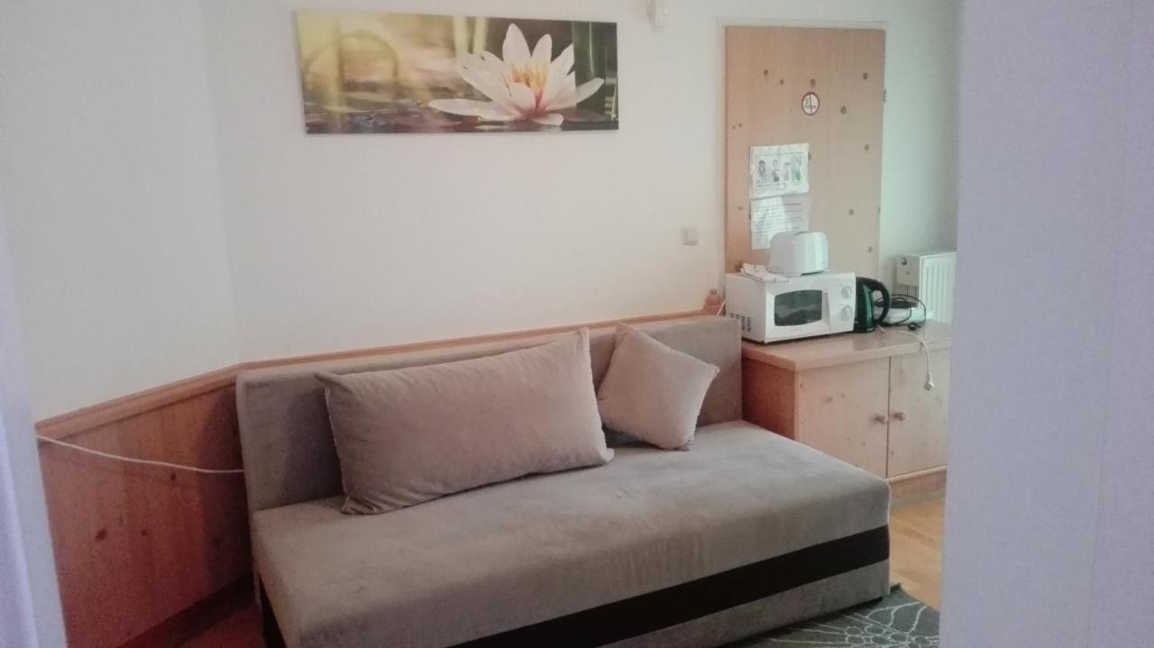 House Seerose Hotel 2*